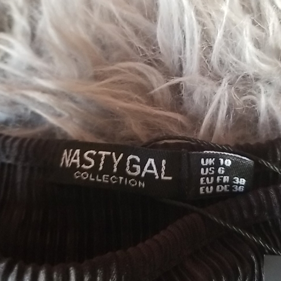 Nasty Gal Dont Plisse Me Off Midi Dress - Picture 5 of 6